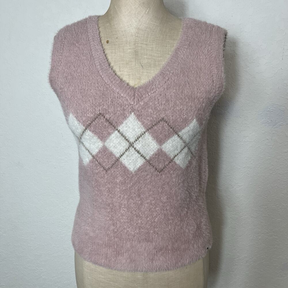 Abercrombie Kids girls Argyle Fuzzy Sweater Vest size 13/14 Light Pink cozy soft